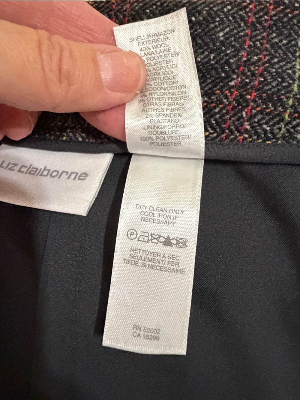 Excellent condition vintage Liz Claiborne Gray Plaid Wool Jacket & Skirt size 12 - Picture 14 of 16